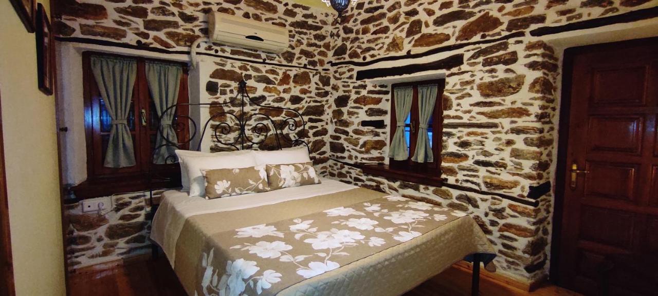 Terpou Stonehouse & Suites Agios Vlasios  Exterior photo
